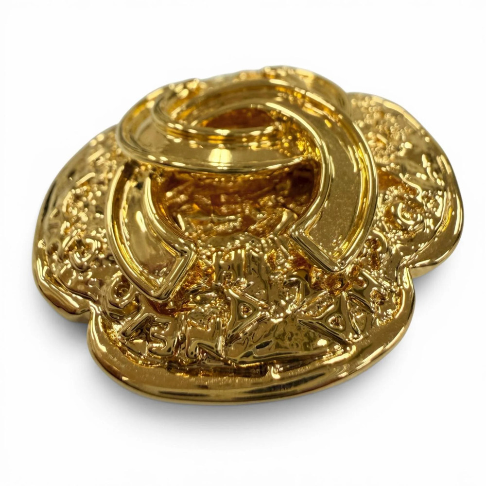 CHANEL Vintage Gold Logo Brooch - Picture 2 of 5